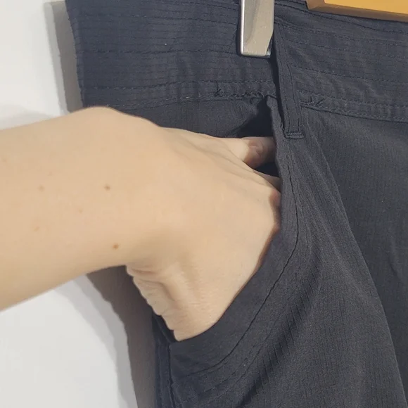 Burnside Black Men's Activewear Pockets Casual Belt Loop Shorts Size 36 - Picture 3 of 16